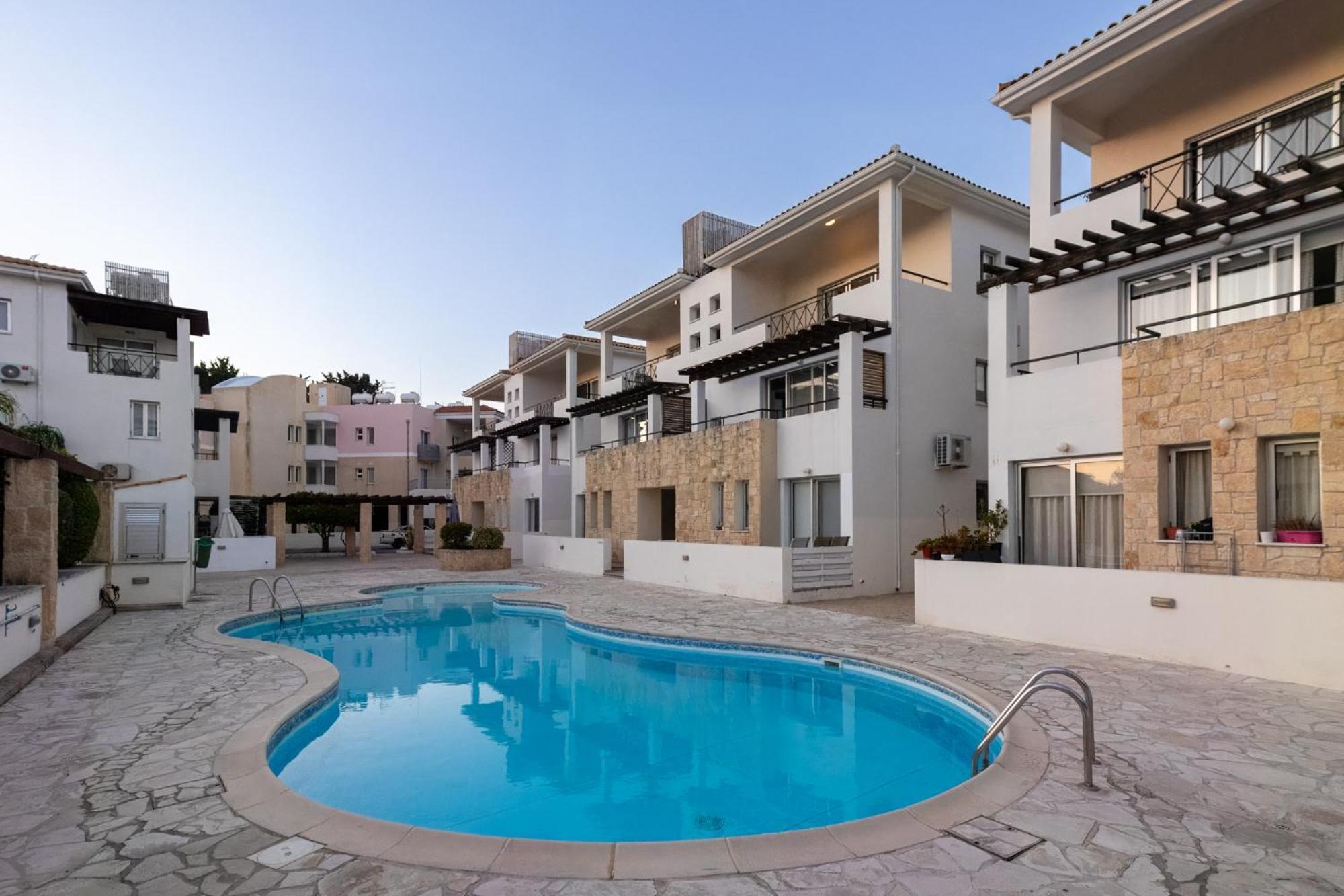 Nefeli Blue-Horizon 2B, Pool, Suites, Big Balconies Paphos 外观 照片