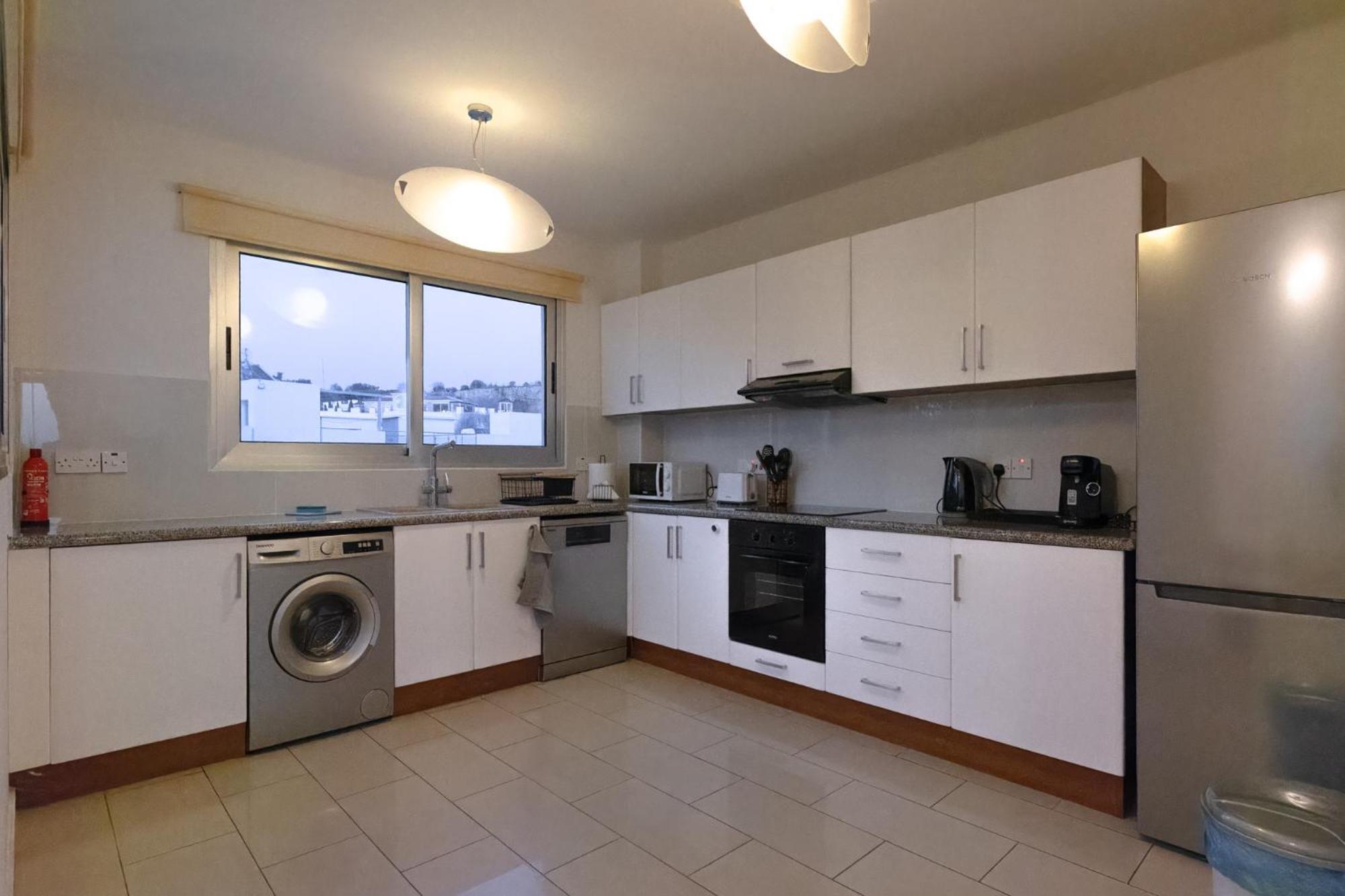Nefeli Blue-Horizon 2B, Pool, Suites, Big Balconies Paphos 外观 照片