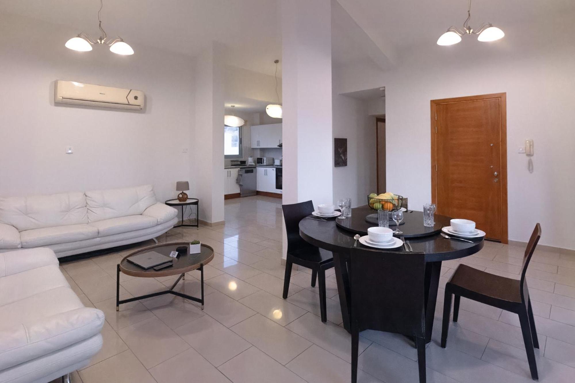 Nefeli Blue-Horizon 2B, Pool, Suites, Big Balconies Paphos 外观 照片